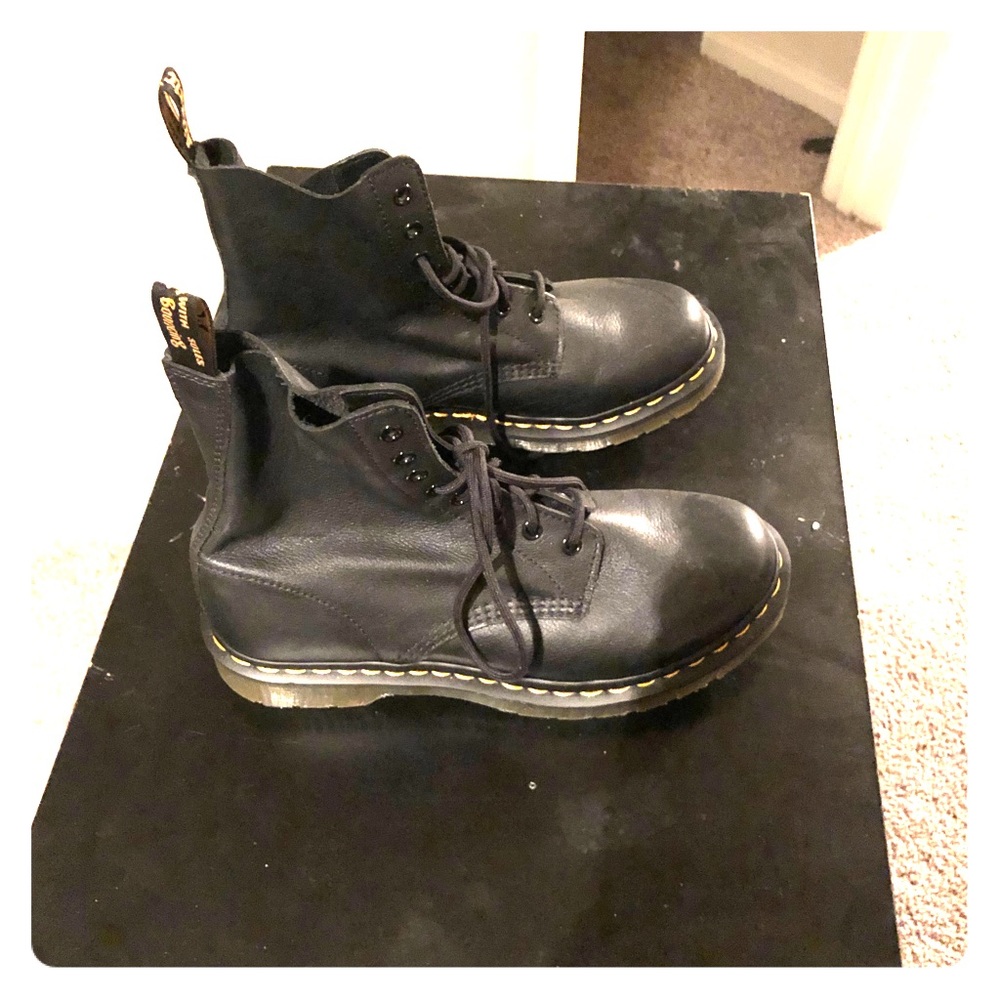 COPY - Dr. Martens